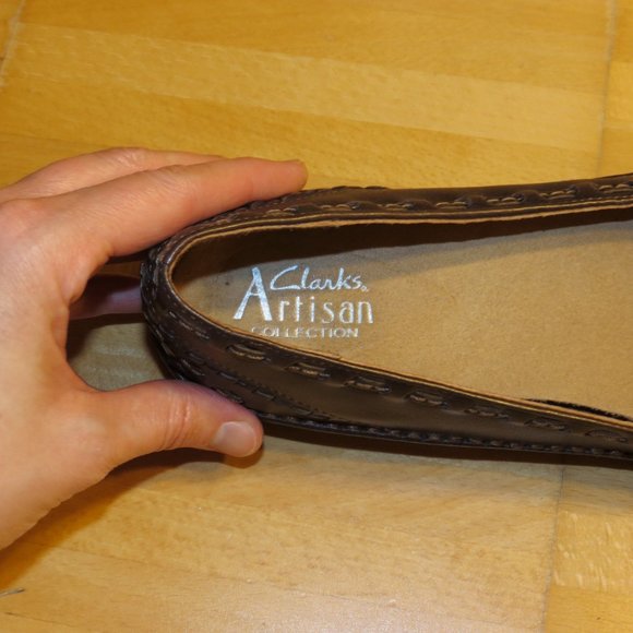 CLARKS brown leather flats 6.5 new without box - Picture 6 of 6